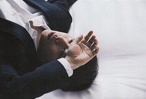 SSRHSF's tweet photo. 君の唇に触れて、君を抱き締めて思うんだ。ああ、もしかして僕が探していたのは君だったのかもしれない。そんな幸福感に包まれて、君と二人で夢を見る。 #nrさんのお友達がrtしてくれてこれを見たnrさんがrtしてくれるはずなのでrtした気になる人お迎え https://t.co/fvtu1PqCCZ