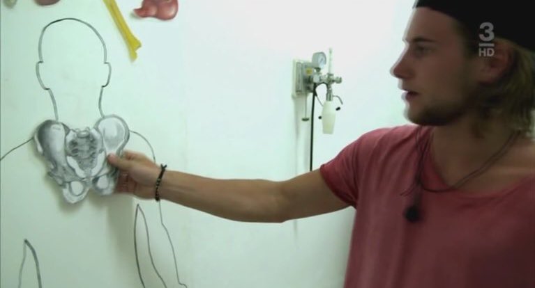 mattiasljungbrg's tweet image. Någon som har numret till Skolverket?