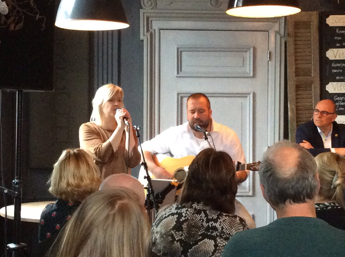 AdHoc! Meer dan een gelegenheidsduo?