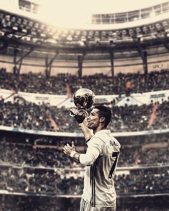 Happy 32nd Birthday to Cristiano Ronaldo!! His hardwork & career is some unreal inspiration!! 