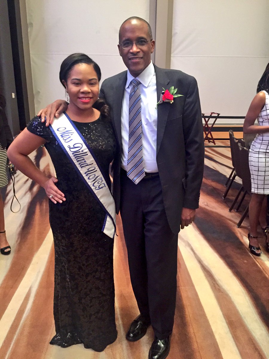 Jprincesst25's tweet photo. #MissUNCF #HipHopPrez #DillardU β
@HipHopPrez https://t.co/YyPQTodsym