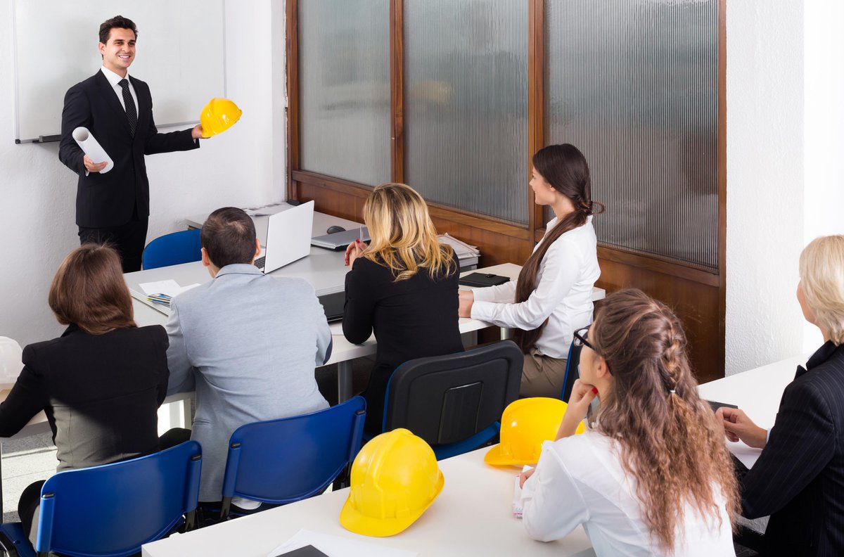 PIPtfw's tweet photo. Looking for #CITB #SMSTS #SSSTS #training in #London then look no further! Visit: https://t.co/2wB2BC0FHT https://t.co/ZKp0KfqHvB