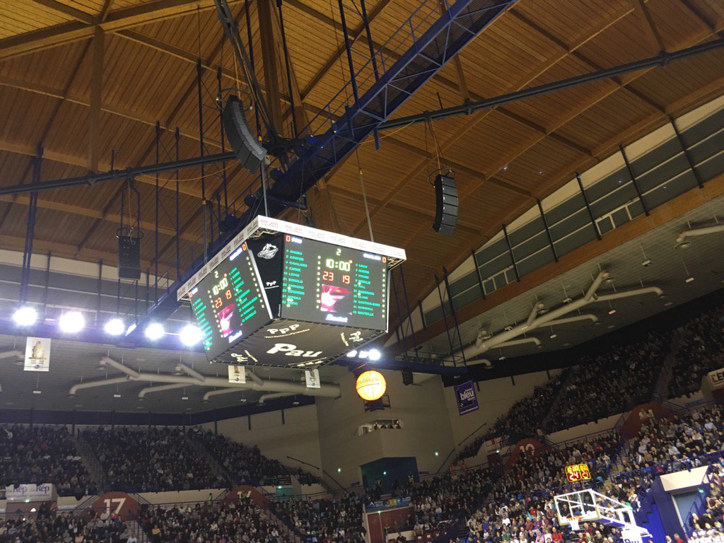 julien_pardon's tweet photo. #Ebpo .Premier quart temps énorme !! Allez EBPO https://t.co/hXU8fifKQu