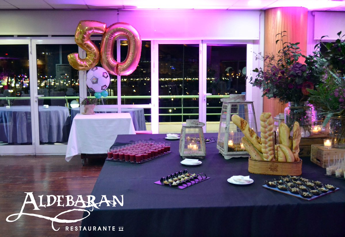 aldebaran's tweet photo. 🍴¿Quieres sorprender con un #cumpleaños o #aniversario distinto?✨
¡Celébralo en #Alicante con #Aldebarán! 
Más info en el 965 123 130 https://t.co/WTpIYE6Uw0