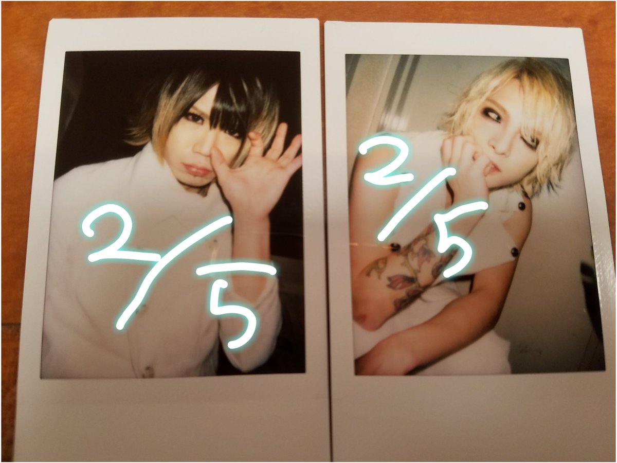 __20110819__'s tweet photo. 【拡散希望】Chanty 成人さん、千歳さん チェキ 定価にてお譲りします。2/5梅田AKASO公演のものです。郵送の場合送料(普通郵便)負担いたします。
お気軽にご連絡いただけると幸いですm(_ _)m
※同日の野中さんのチェキと交換も可能です https://t.co/jEnXusQgVJ