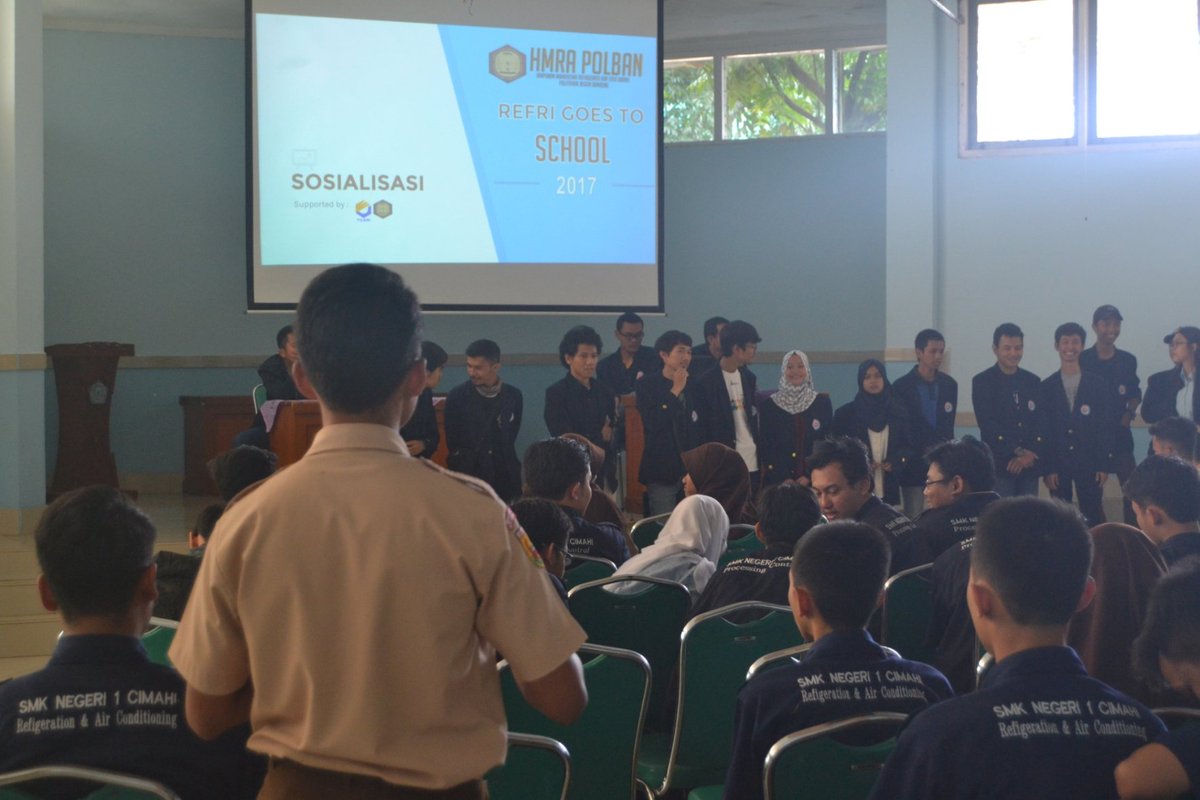 HMRAPolban's tweet photo. Hasil dokumentasi Refrigeration goes to school di SMK 1 Cimahi... https://t.co/5YPmVLKQyw