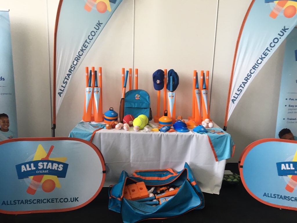 hales77's tweet photo. Great presentation at @LancsCCC for #AllStarsCricket can't wait to get started @Trinity_Cricket https://t.co/1QBSgV8xDG