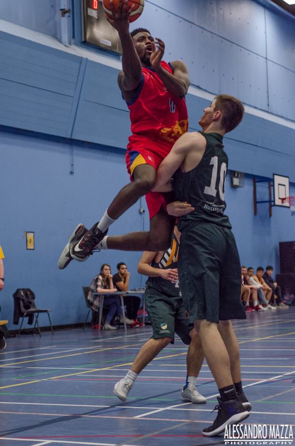Birmingham Uni has THE BEST CROWD IN BUCS! 3 years undefeated at home for the Men's 1's 🏀Thank you for your support last night! <a href="/Hoopsfix/">Hoopsfix</a>