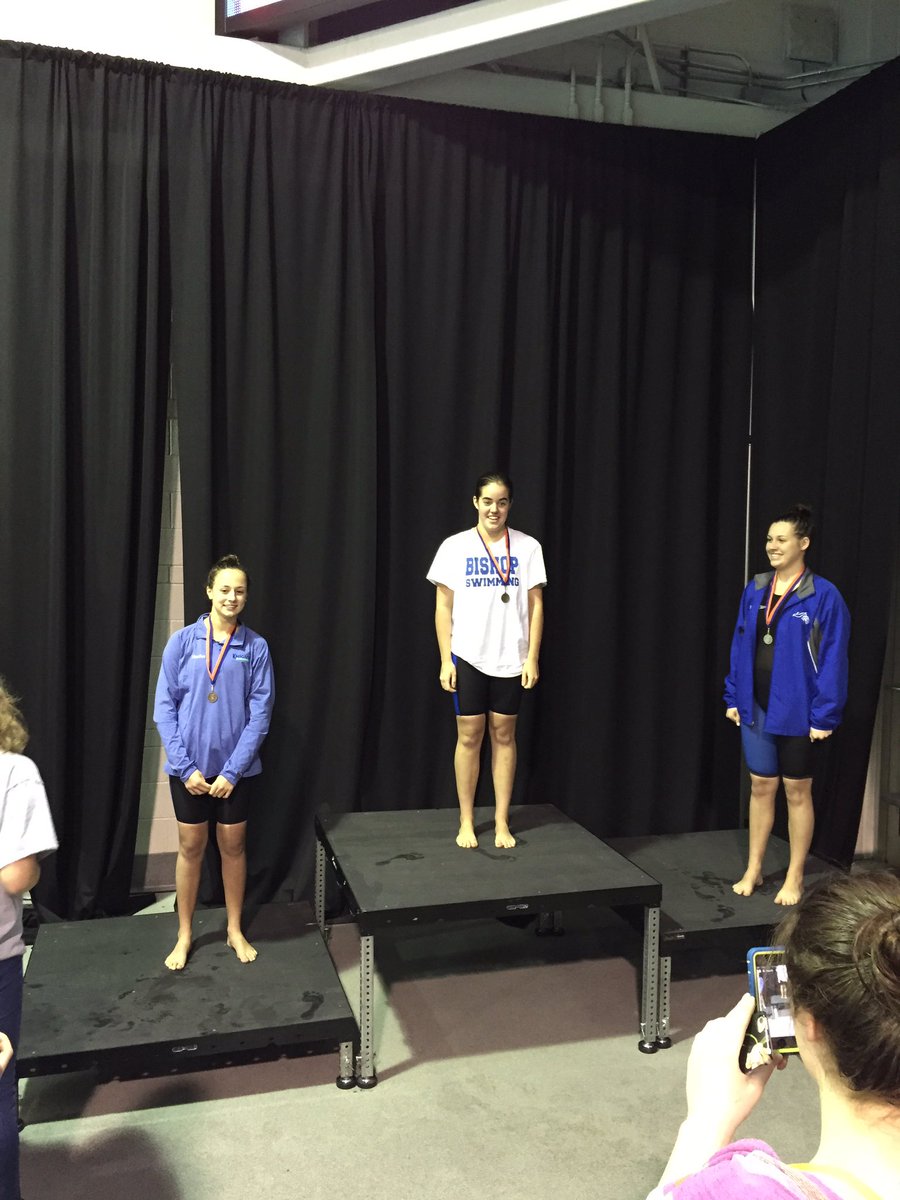 Senior3North's tweet photo. @ccccarolineeee got 3rd in the 200 free!!! https://t.co/LB07Z9XeRE