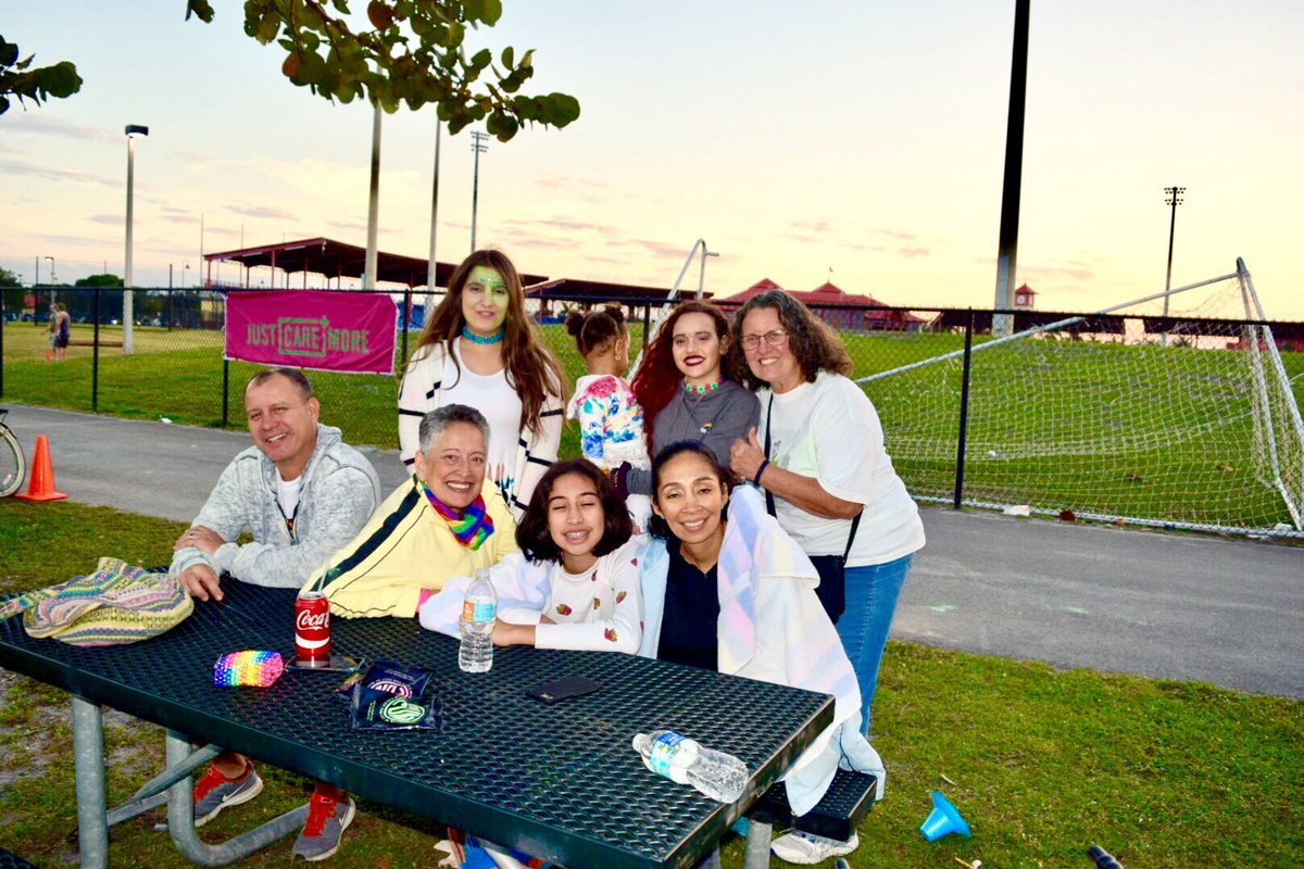 Hazel Marie tweet media