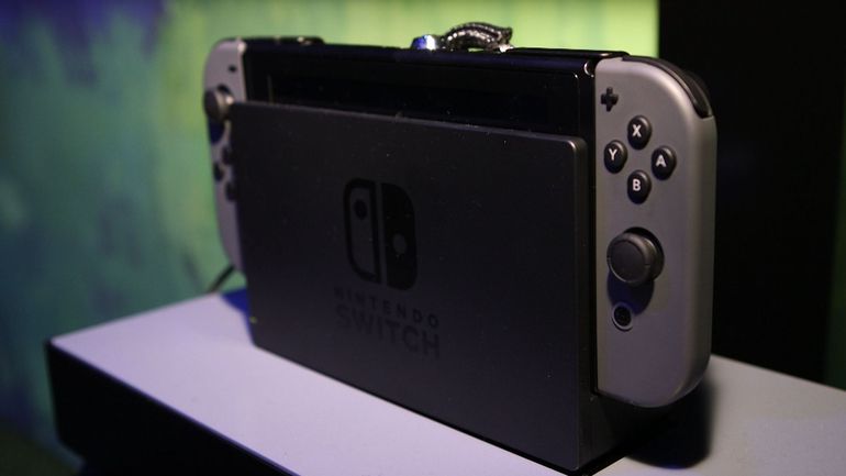 La #Nintendo Switch podría soportar juegos de #RealidadVirtual j.mp/2lbYYA1