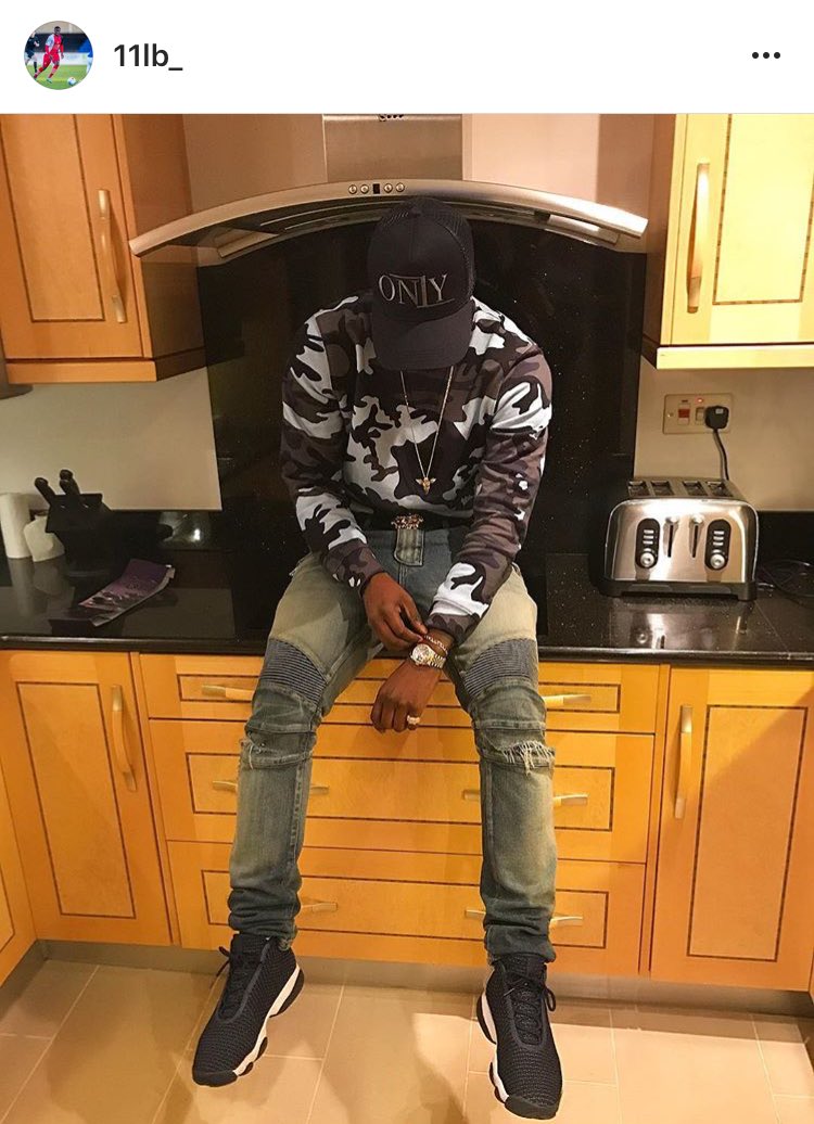 on1yworld's tweet photo. ❌go place them Sunday orders 👊🏾👉🏾https://t.co/cNVhHazoZx #O1 #O1WORLD • anyone else waiting on there #sundaydinner like 👀😩 "how long now ma" https://t.co/dk8anwZYz0