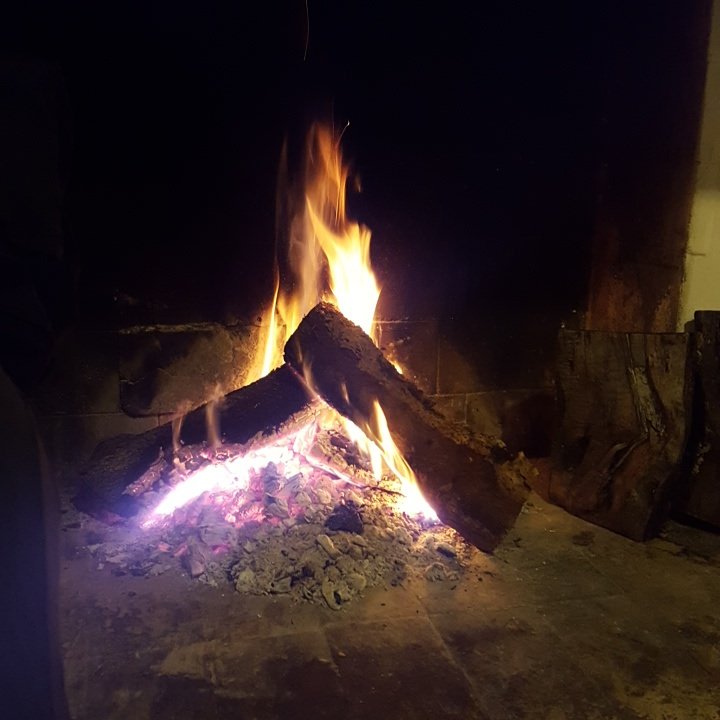 ZukoFireNation9's tweet photo. #journey #lastplaceofmylife #gobacktowork #fire #bestelement https://t.co/kDTKm9yLK1