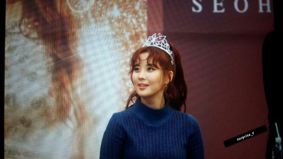 [PIC][05-02-2017]SeoHyun tham dự buổi Fansign cuối cùng cho "Don't Say No" vào tối nay C36MLWBUYAAsPeP