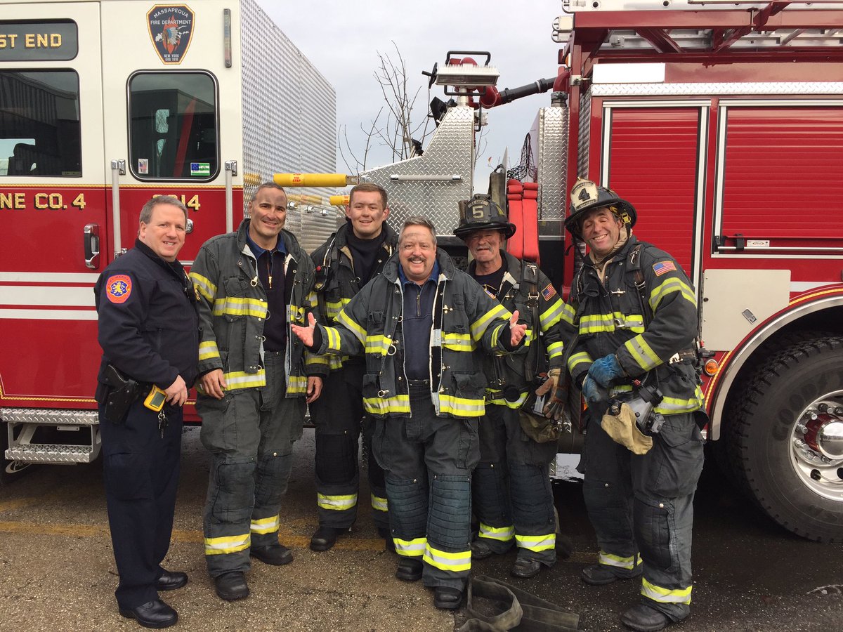 jjmontario's tweet image. Proud mom. #2 son Tom on Kevin Can Wait. #mfd #KevinCanWait #pequa