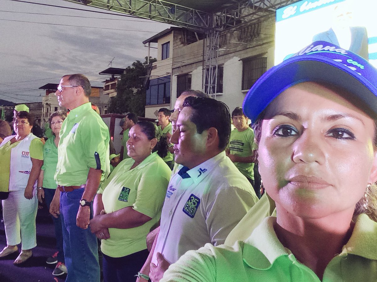 Eliana Rivas Alava (@elianarivas35) on Twitter photo 