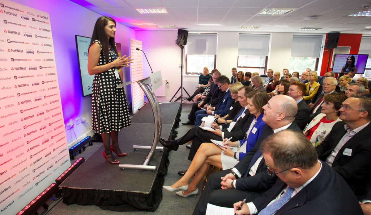 ESparkGlobal's tweet photo. Do you want to captivate everyone in the room when you pitch? Read our 3 stages to create your perfect pitch https://t.co/fL5gsVxHm7 https://t.co/lIKjb4Llet