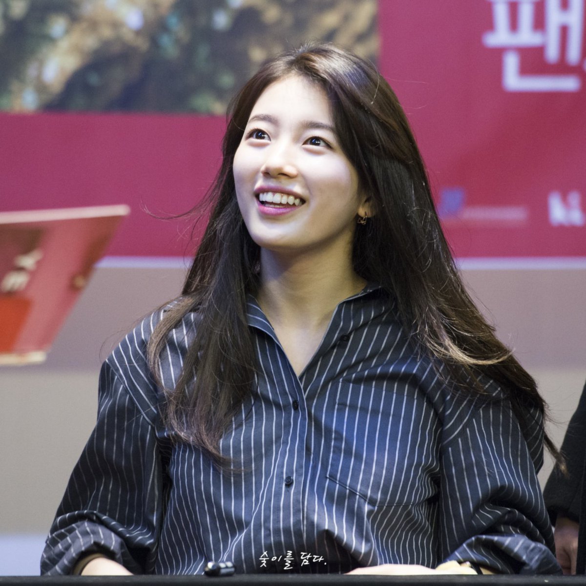 Haruki_9410's tweet photo. 170204 수서 청소년 수련관 #수지 #팬사인회 #YesNo #SUZY @missA_suzy https://t.co/cKqlKll9sB