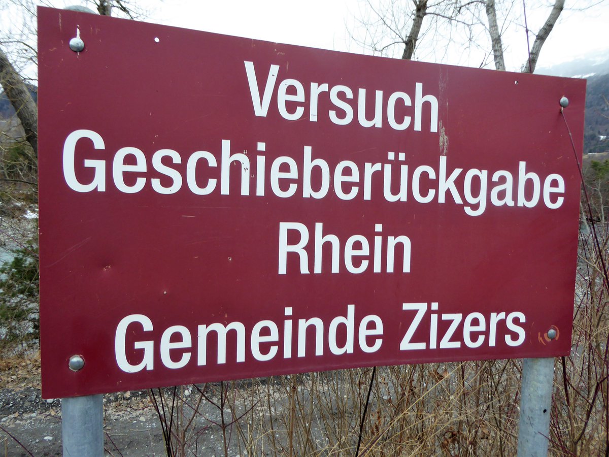AloisHafner's tweet photo. Zizers, Graubünden (CH), Versuch Geschieberückgabe Rhein #zizers #rhein #geschiebe https://t.co/TNTnh6yAgu