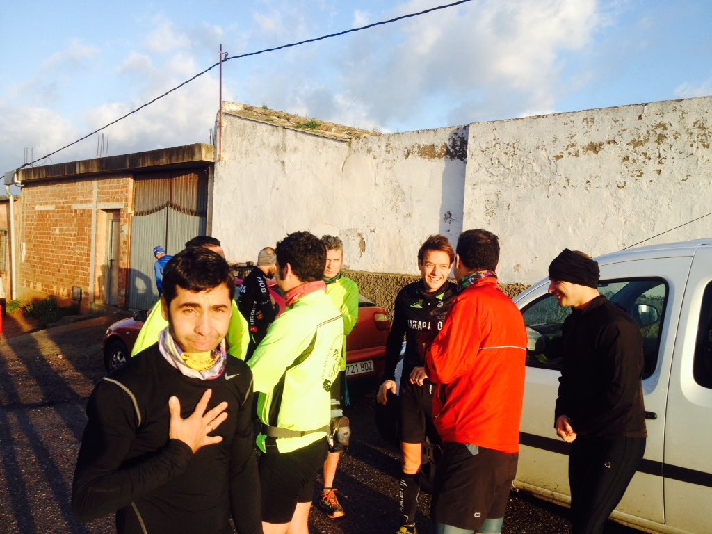 Top Trail, entreno en Villafranca con Luismi, Cuevas, Merino, A Román, hermanos Lopez...
Preparación de la I carrera Trail de Villafranca.