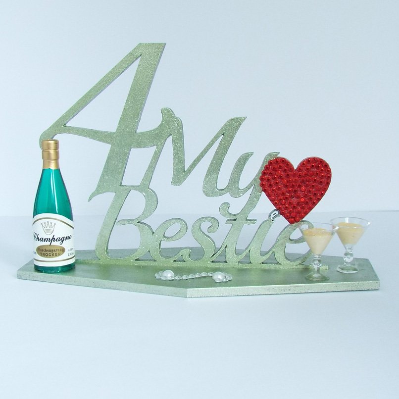sbcardscreate's tweet photo. 4 My Bestie gift - ideal for a different Valentine's Day gift.Handmade and decorated 175 x 125mm. Boxed. £8  https://t.co/T0khSFO51w https://t.co/suI5YOxccT