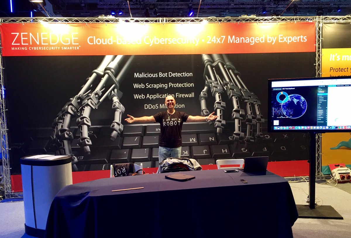 OracleSecEdge's tweet photo. @zenedgeprotect #cybertechtlv17 #cloud #bots I AM NOT A ROBOT 2017 Come score a cool shirt! #artificialiintelligence https://t.co/l7aTW3nRq7
