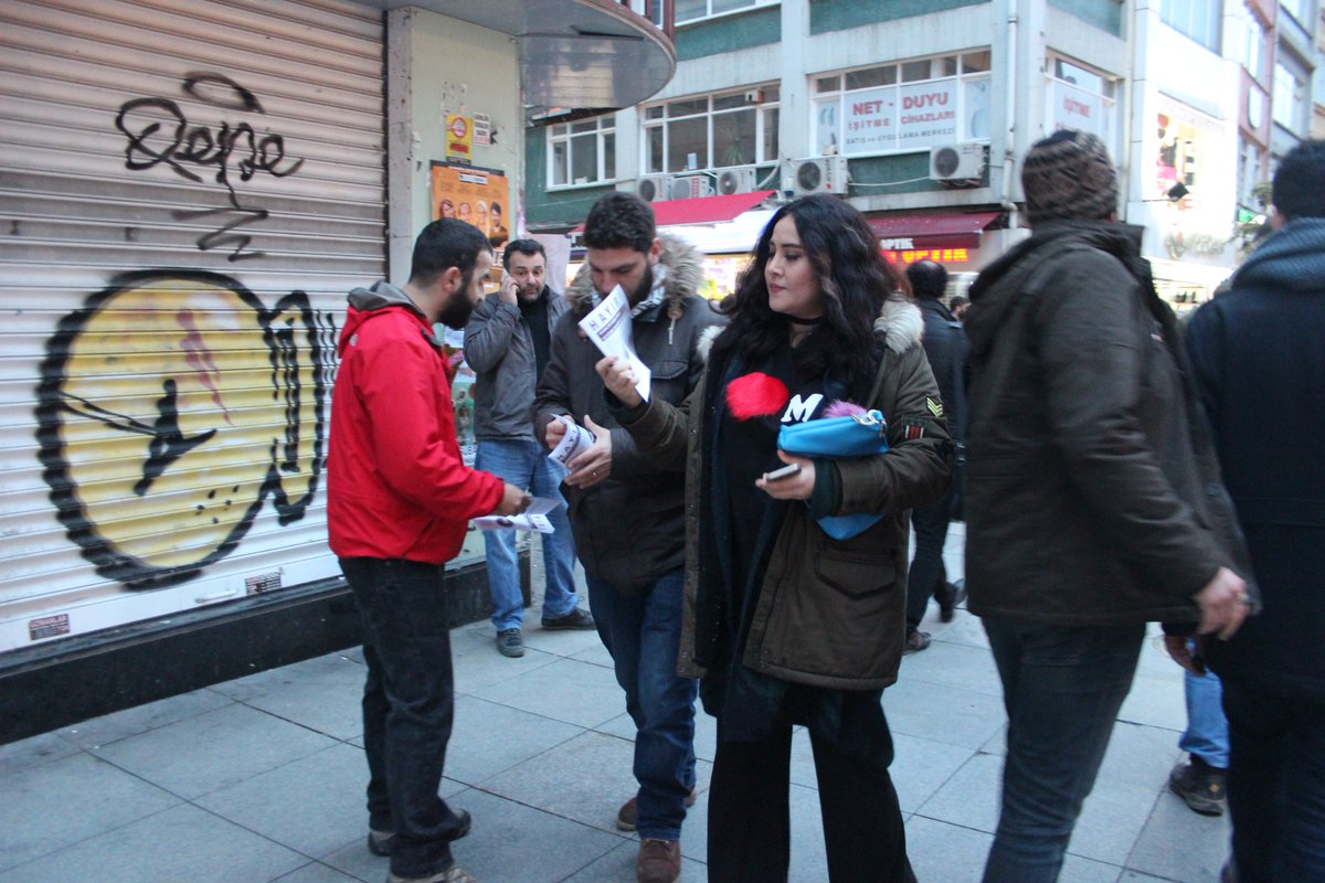HAYIRdaBirles's tweet photo. #HAYIRdaBirleşelim diyenler olarak dün bize dar etmeye çalıştıkları Kadıköy sokaklarının asıl sahibinin HALK olduğunu gösterdik! https://t.co/4wN1SGXT9i