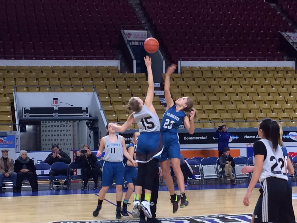 kwgba's tweet photo. Morning game at KItchener Aud #thetealisreal #teallove @kw_titans @WildhawkBBall #tealvsteal #gowildhawks https://t.co/xnuGXRN1pR