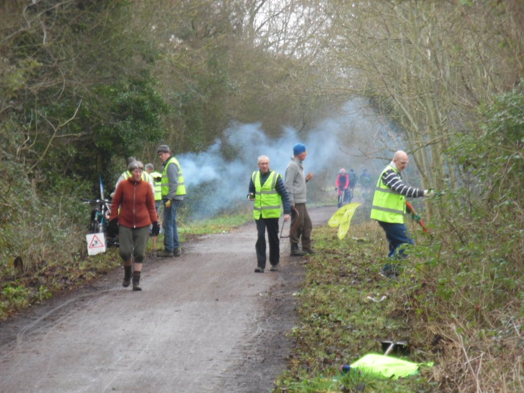 DaveF63's tweet photo. A good few hours today with @SustransSW works party, path widening &amp; bramble clearance on the B2B railway path. @CycleBath @lovethepath https://t.co/oF8TERPL7X