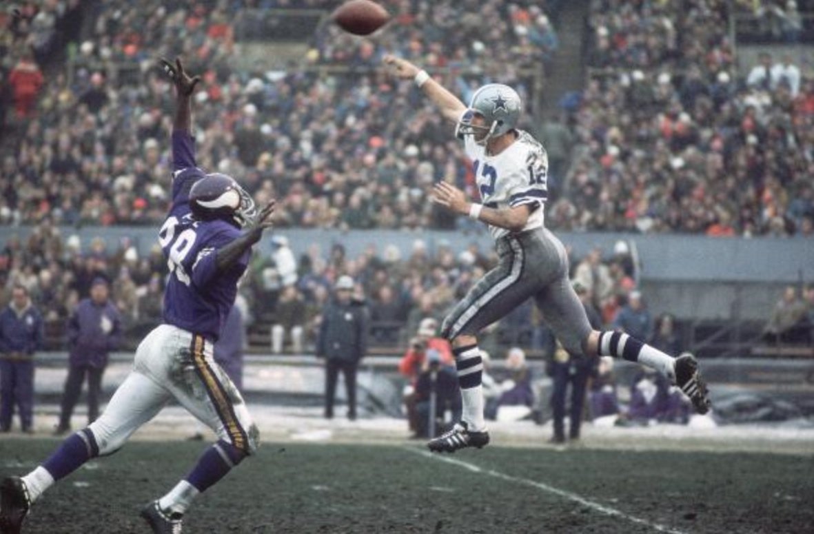 Happy 75th Birthday to Roger Staubach. 