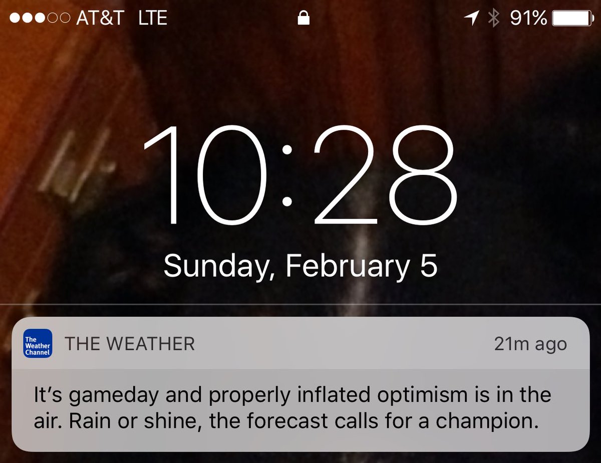 jenny_benkert's tweet image. The Weather Channel about the last place I&apos;d expect gameday hype from. 🤔 #toomanynotifications