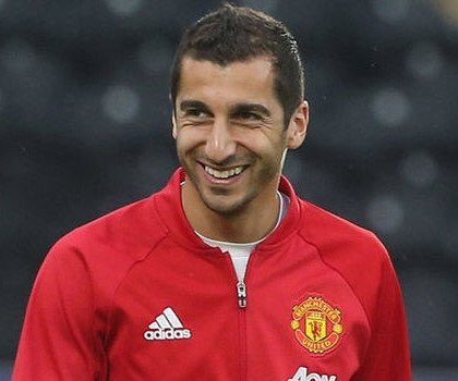 RedorDead07's tweet photo. Mkhitaryan get in what a run what a fantastic finish 1-0 #mufc #munlcfc https://t.co/a5bQ0DqIbx