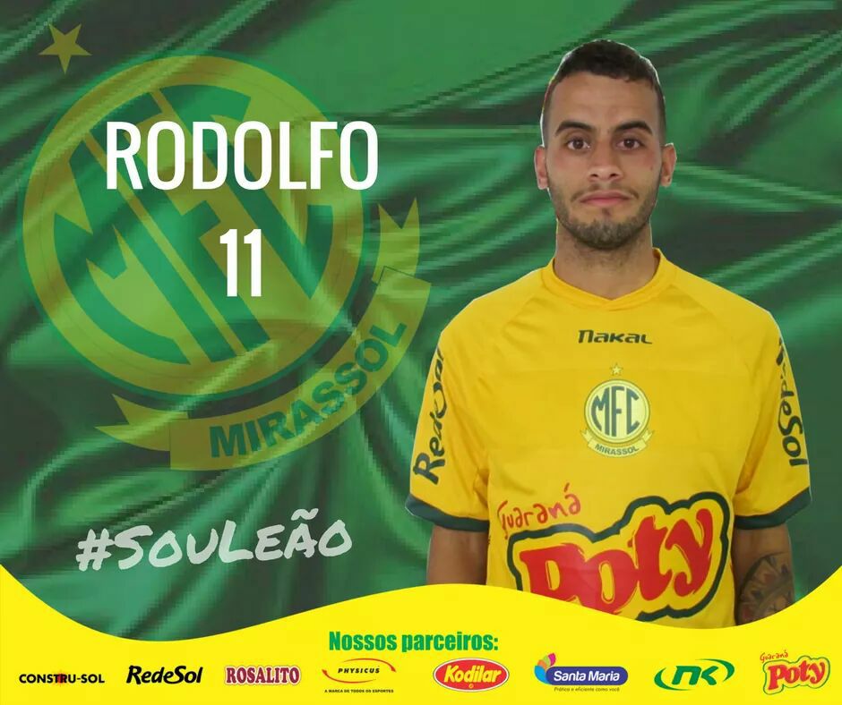 Fred Gomes على تويتر: "O meia-atacante Rodolfo, que surgiu bem no Fla em 2013, desvinculou-se definitivamente do clube. Jogará no Mirassol. #gefla… https://t.co/011NMJrdFb"