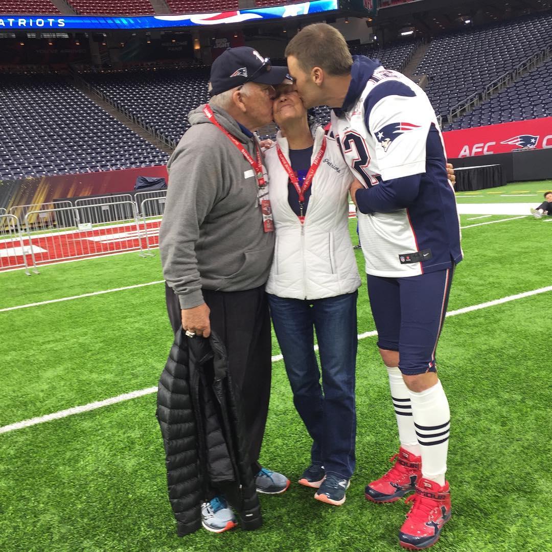 espn's tweet image. Tom Brady's mom has been battling illness. His dad has only been to one game this year.

They will both be at #SuperBowl LI. (via Tom Brady)