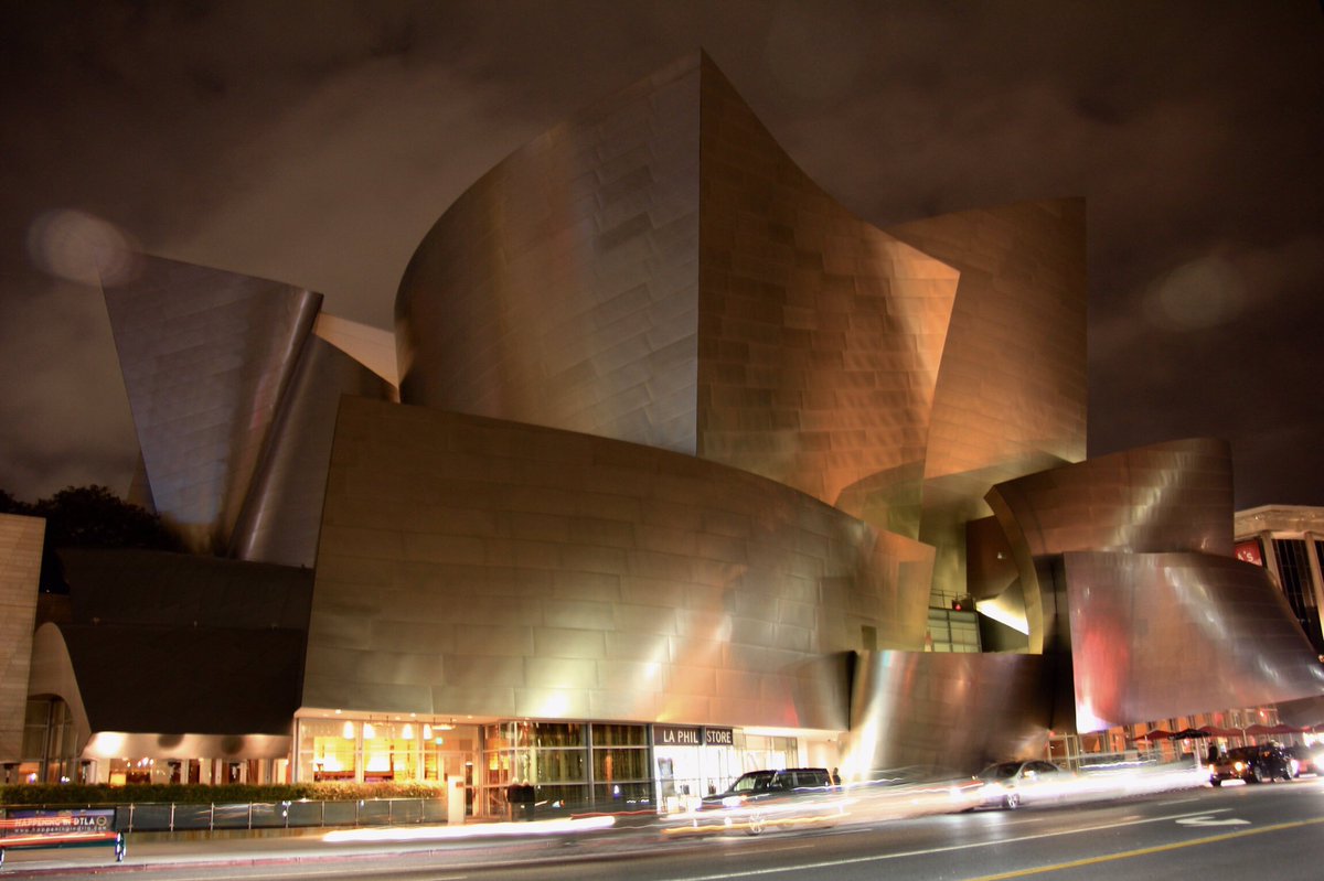 nathandea's tweet photo. #waltdisneyconcerthall #dtla #losangeles #frankgehry #canon #dslr #eosrebel #t2i #longexposure #facade #architecture #design #metalpanel https://t.co/W5qtWICg5F