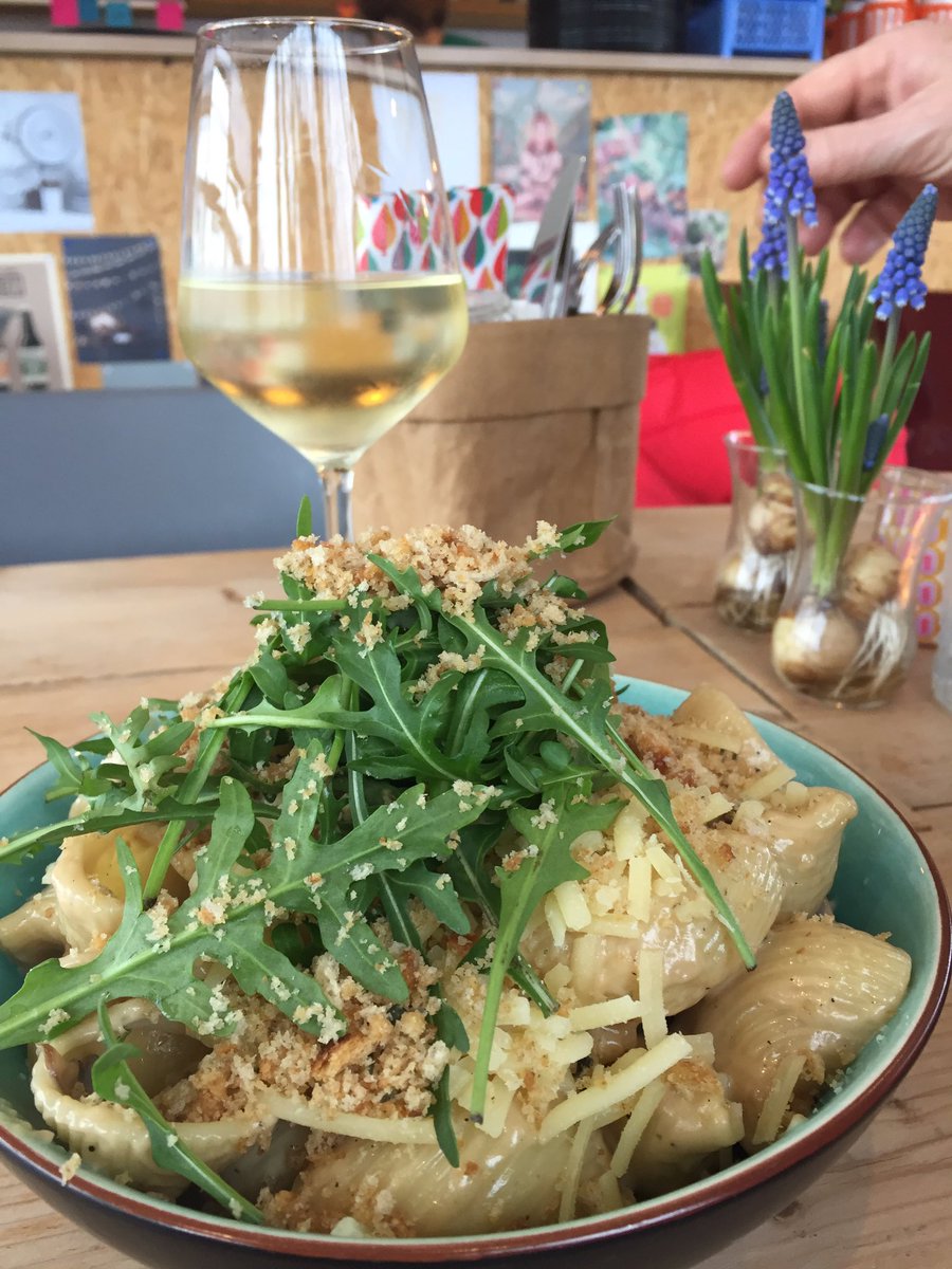 Zondagmiddag <a href="/picknickers1/">Picknickers Terherne</a> 
#aanrader #culinair #gezellig #doen