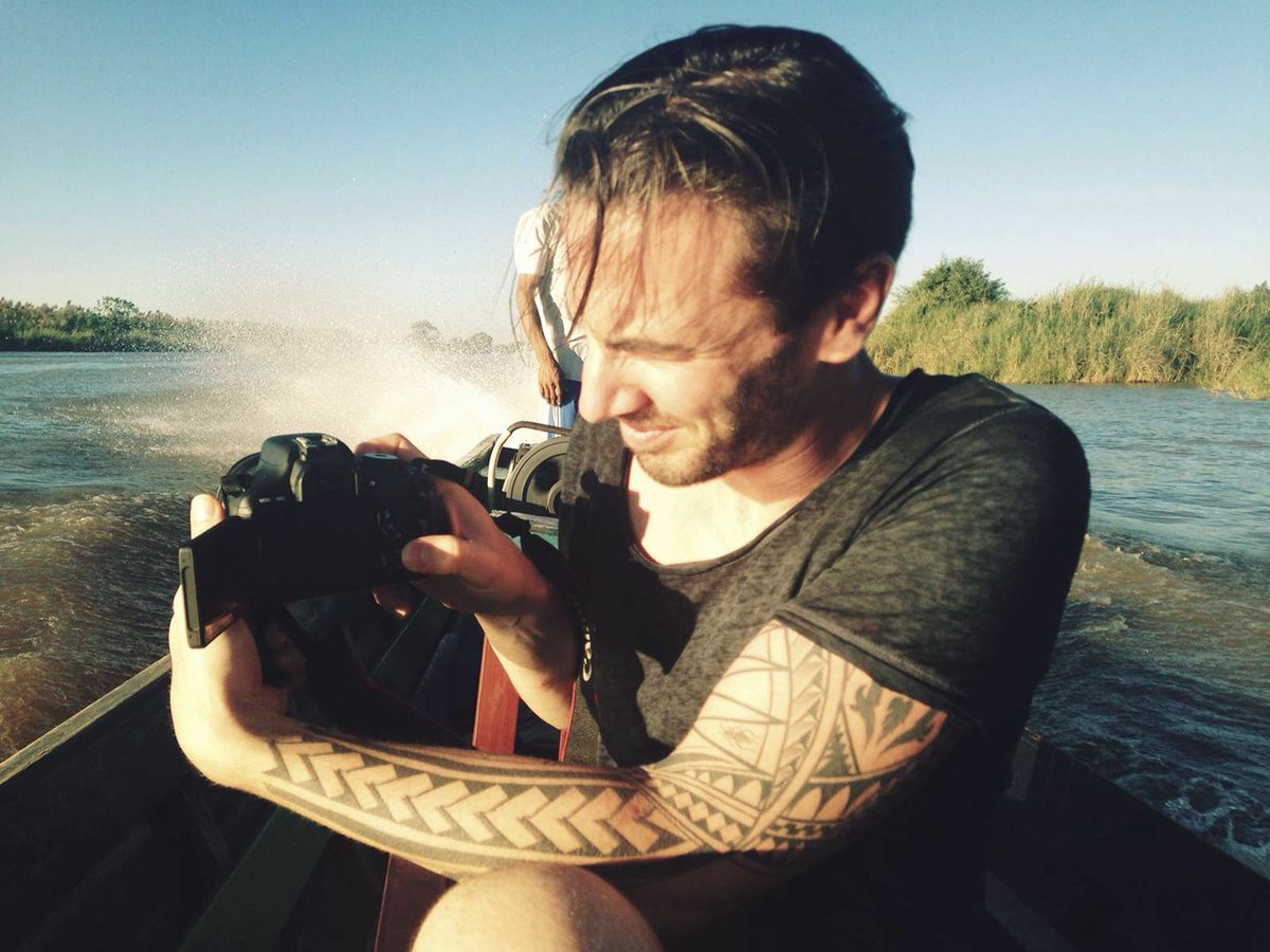 tobywulffberlin's tweet photo. My at work in #Myanmar (#burma). What a beautiful country!  #NaturePhotography #wildlife #photographer #southeastasia #water #fishing https://t.co/xNo7x7R2RC