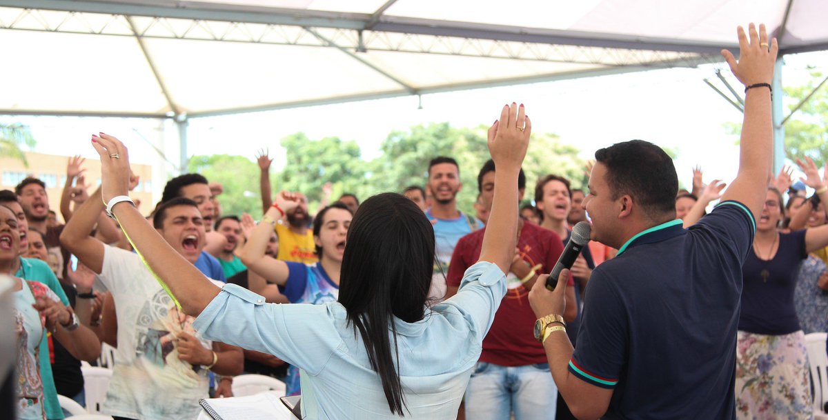 ENF2017: ouça todas as formações do nosso workshop no site: rccjovem.com.br (Seção "Pregações")

#NovaGeração #JubileuOuroRCC