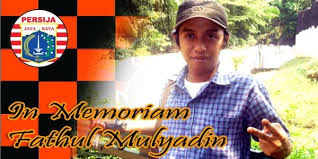 Tepat 9 thn yg lalu kau pergi meninggalkn kmi smua &amp; kau buktikan kaulah oren sejati.
fathul mulyadin in memoriam 🙏
6 feb 2008 - 6 feb 2017