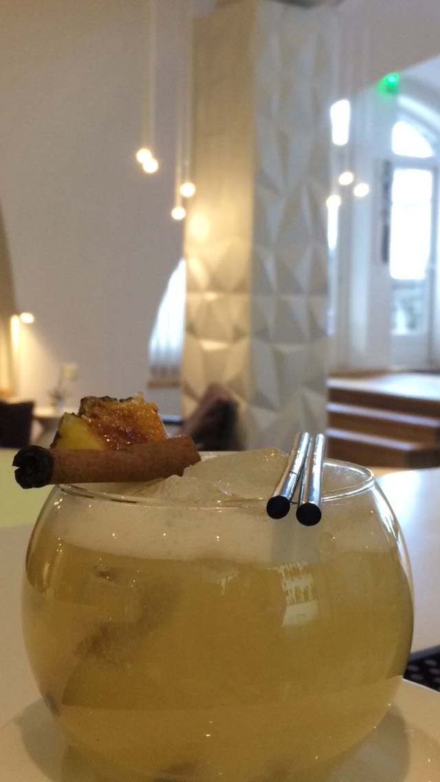 cha_london's tweet image. Tired of foggy #London come to  Sunny @valdisere #AigledesNeiges ask Charlotte @MaranathaGroupe to prepare  a well deserved #Cocktail