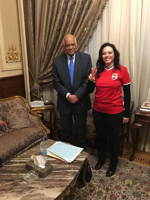 بالتفاصيل والصور  : النائبة سيلفيا نبيل لويس تؤكد المنتخب هيفرحنا ويجبلنا الكأس