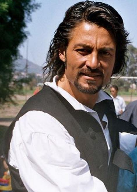 https://pbs.twimg.com/media/C375TW_UoAEONI7.jpg:large
