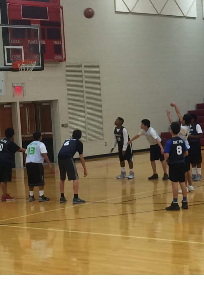 melissabrettokc's tweet photo. Thank you OKCPD & PAL we love playing sports & grow our team skills! #okcps #coolidgeelementary @okcps Oklahoma City Public Schools #okcps https://t.co/qPhN8WOzlY