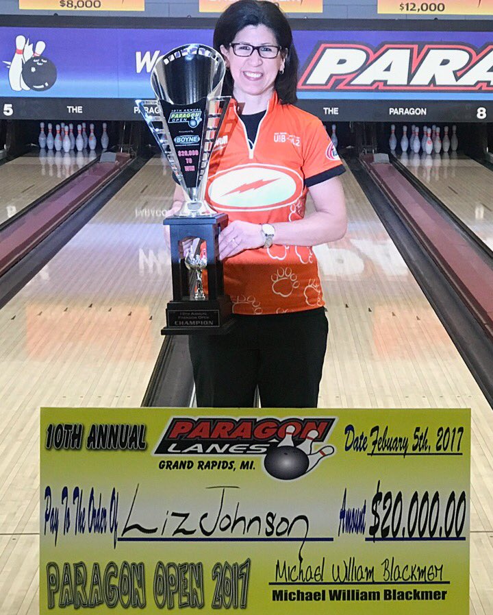 Storm_Nation's tweet photo. That's a nice looking trophy! Congratulations to @liz_johnsonbowl who took home the title at the Paragon Open this weekend. #StormNation https://t.co/oOEyy3X4OY