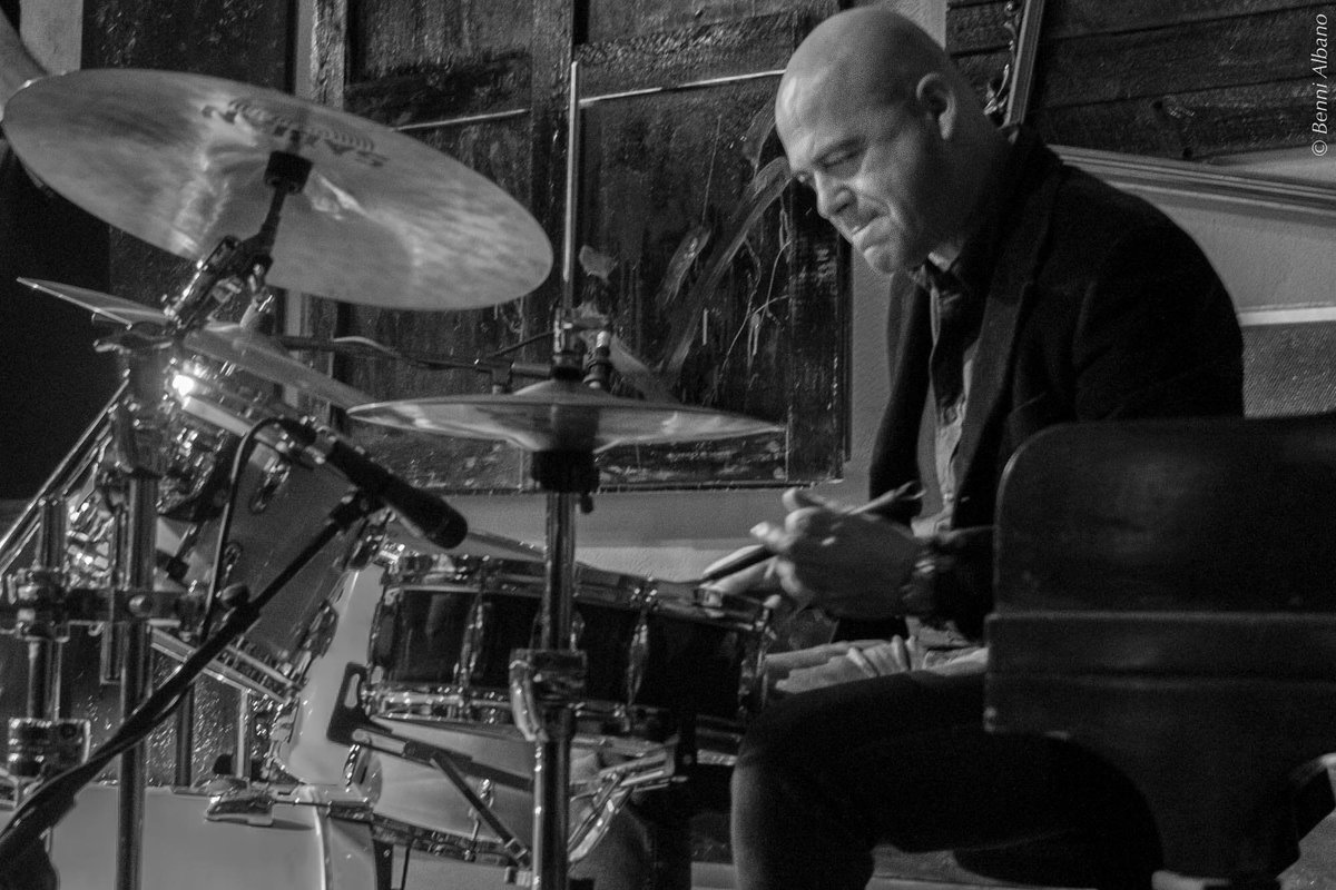 fcanturi's tweet photo. Thank you @PearlDrumsEuro @SABIAN_UK @vicfirth @EvansDrumheads @BodeMusicGear #drum #drums #drummer #drummerlife #jazz #music #livemusic https://t.co/MLOVxpvGji