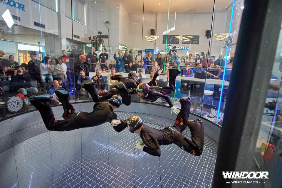SportsDefense's tweet photo. #Parachutisme sportif: deux aviateurs @Armee_de_lair troisièmes/équipe en #VR4 aux #WINDGAMES2017! #ArméedeChampions https://t.co/grsrrHGbkn https://t.co/oJ9txVZ9jq