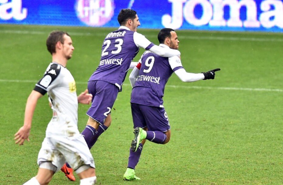 10TenTalent's tweet photo. Great to see @MartinBraith back on the scoresheet for @ToulouseFC today. 9th goal of the season & 9000€ raised for #score2help! https://t.co/I3c9GtaAwI