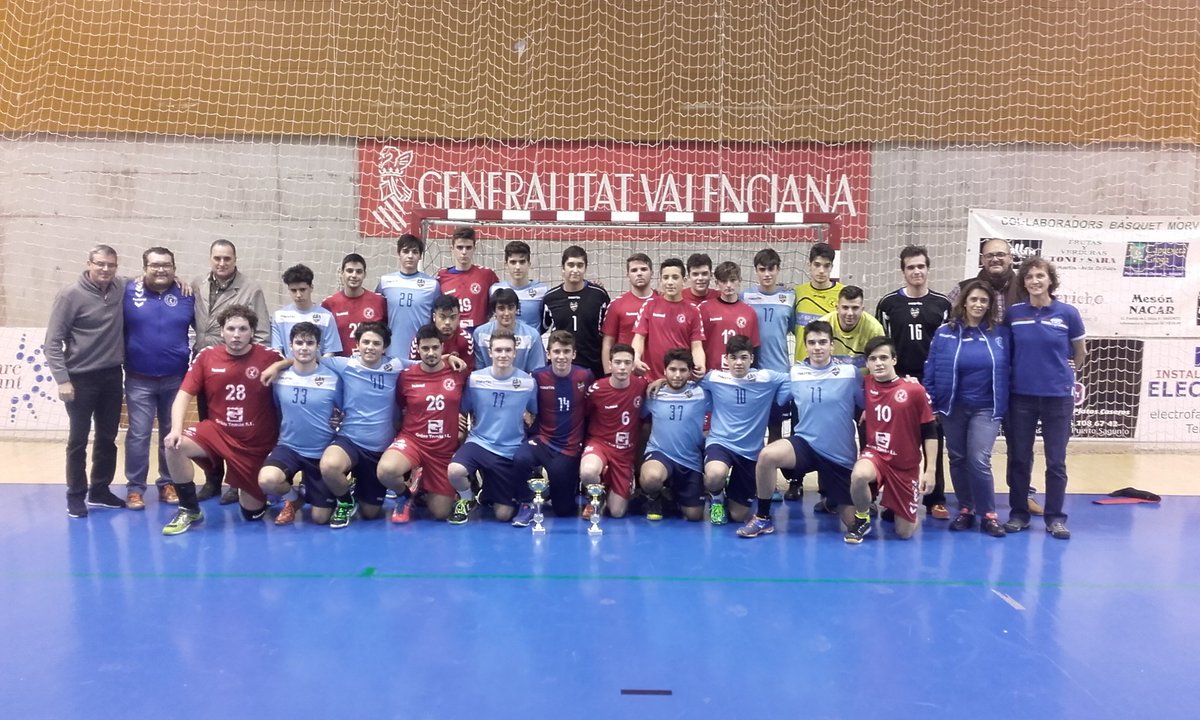 Fbmcv's tweet photo. #FBMCV LEVANTE MARNI B Campeón J.M. de segunda aut. CS/V https://t.co/rkCu8jju2j