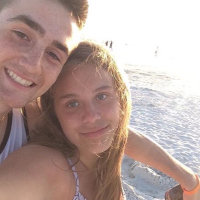 drew_devine249's tweet photo. Cancer picked the wrong person to mess with πͺπΌ Love you Madsβ€ #BeatHL https://t.co/3rr38aW2gR