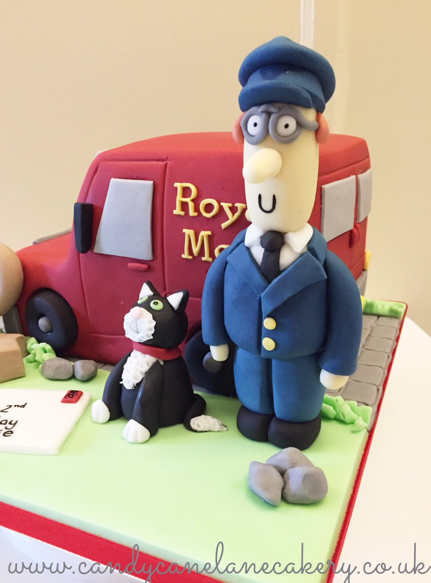 Petalblisscakes's tweet photo. Couple more from this week... #postmanpat #disneytsumtsum #barnsley #cake #cclcakery https://t.co/8o4z2eCvgs